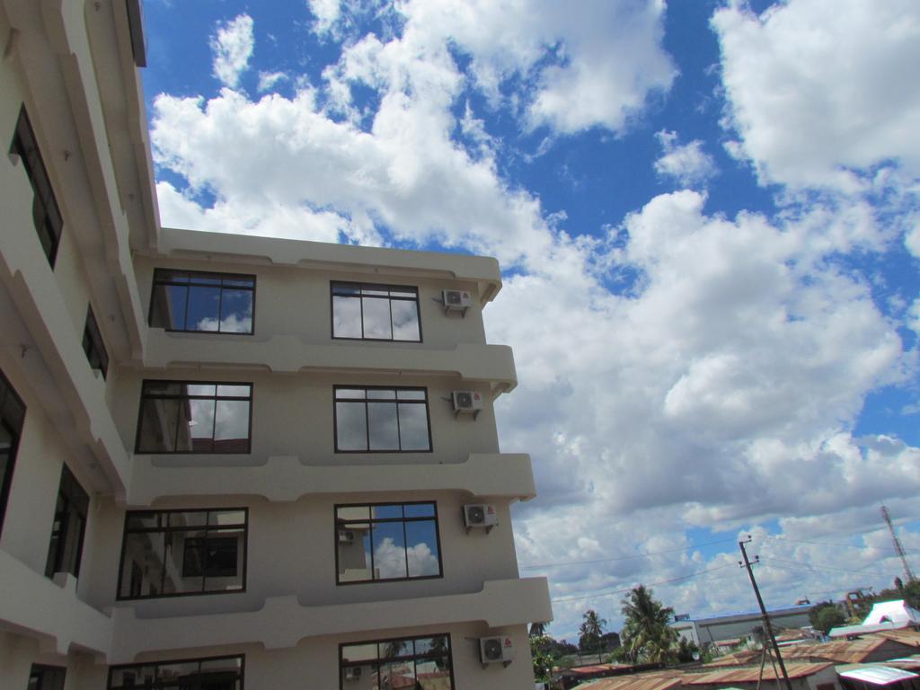 Fq Hotel Limited Dar es Salaam Luaran gambar