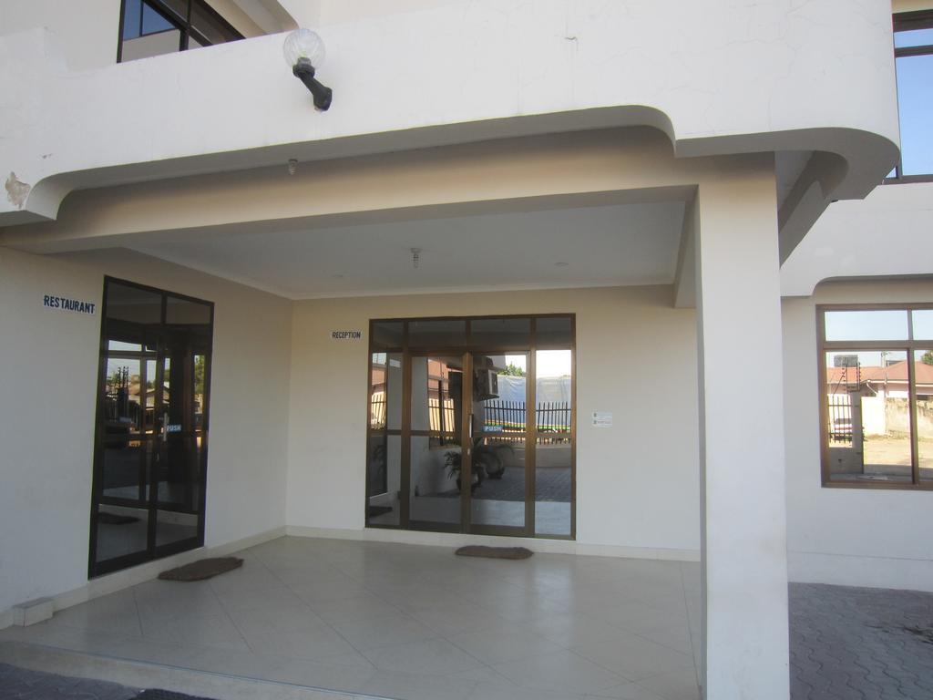 Fq Hotel Limited Dar es Salaam Luaran gambar